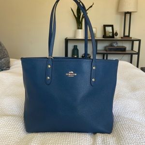 Coach City Zip Tote Blue/Gold